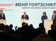 Das Ampelbündnis stellt den Koalitionsvertag vor. © picture alliance/ASSOCIATED PRESS/Markus Schreiber